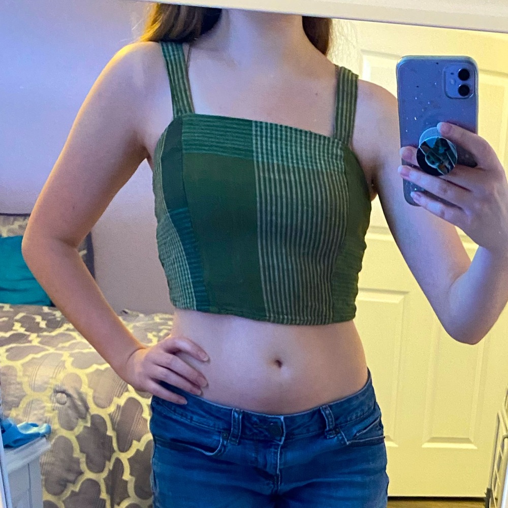 Aeropostale green plaid crop tank